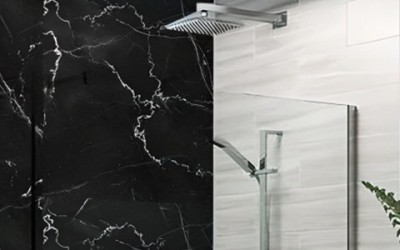 СЪВЕТИ ЗА ИЗПОЛЗВАНЕ НА САМОЗАЛЕПВАЩИ 3D ОБЛИЦОВКИ В БАНЯ И ТОАЛЕТНА